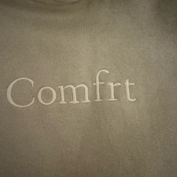 Comfrt Hoodie - Picture 3 of 4